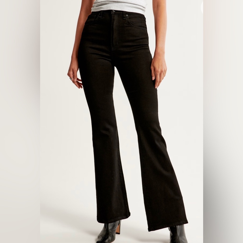 Abercrombie & Fitch The Flare Ultra High Rise
